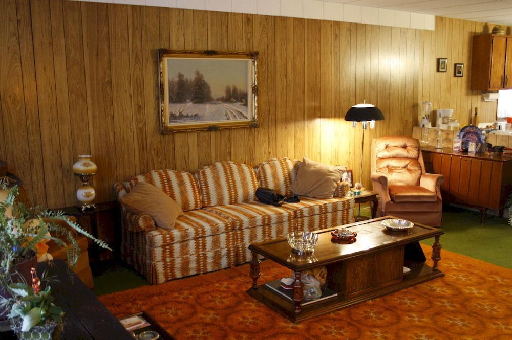 Bay Lake Inn - Frontiersman Motel Latchford Exteriör bild